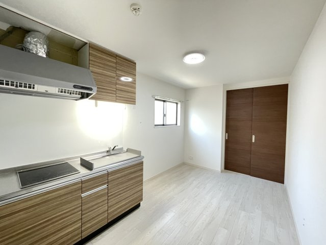 Luna terrace 近大前の居間・リビング