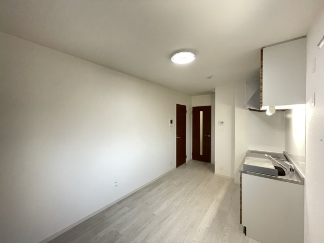 Luna terrace 近大前の居間・リビング