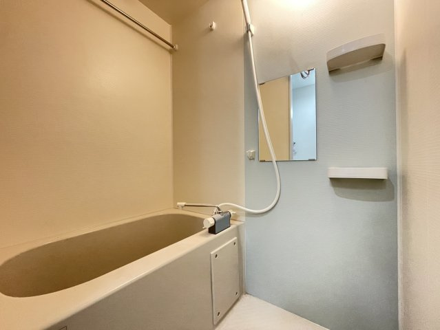 Luna terrace 近大前の浴室