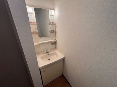 【洗面所】 | プティ・ハイム本町