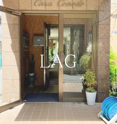 【エントランス】 | カーサ・コモド | エントランスです。