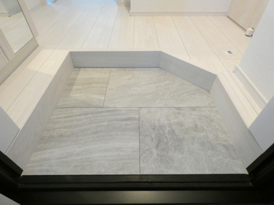 【玄関】 | フォルトゥナ烏森町 | イメージ