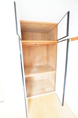 【収納】 | シャルマンハイツⅡ | ※同物件・反転タイプの写真です。