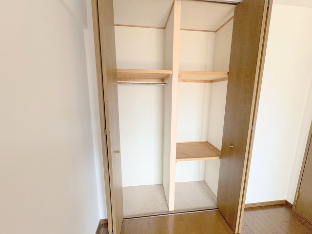 パルコート川西ミルヴィラージュの居間・リビング