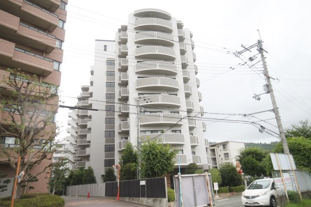 パルコート川西ミルヴィラージュ