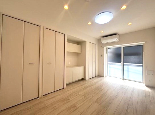 アーバンパレス7号館