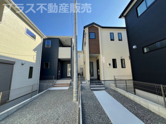 【外観】 | 現地写真。同じ物件を見るなら、プラス不動産販売にお任せ下さい。