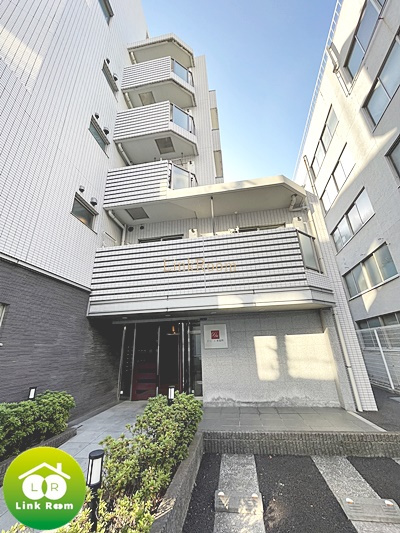 ドゥーエ東陽町のエントランス