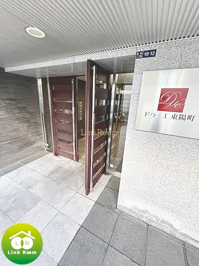 ドゥーエ東陽町のエントランス