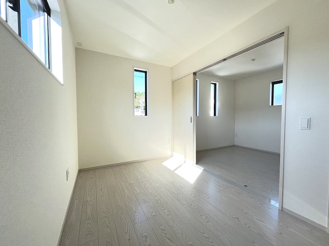 【子供部屋】 | 福岡市南区桧原5丁目1期　4号棟（全4棟）【仲介手数料無料・0円】 | 現地写真。