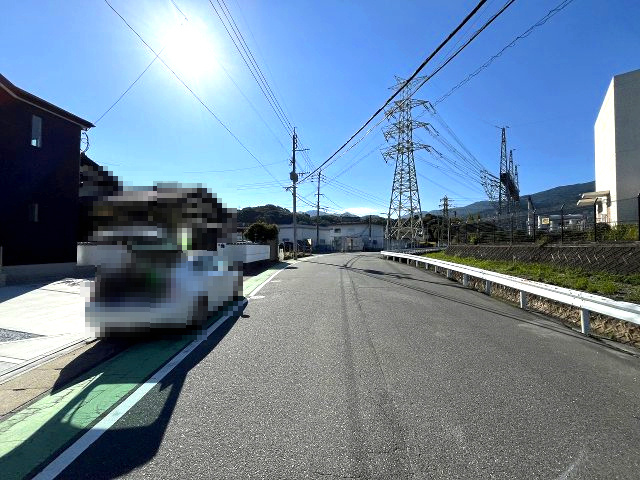 【その他】 | 福岡市南区桧原5丁目1期　4号棟（全4棟）【仲介手数料無料・0円】 | 現地写真。前面道路です。