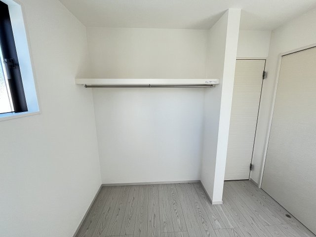 【収納】 | 福岡市南区桧原5丁目1期　4号棟（全4棟）【仲介手数料無料・0円】 | 現地写真。