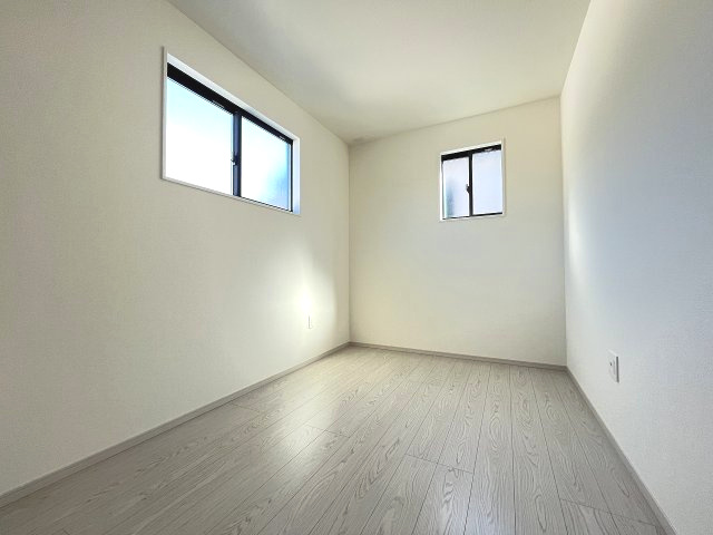 【子供部屋】 | 福岡市南区桧原5丁目1期　4号棟（全4棟）【仲介手数料無料・0円】 | 現地写真。