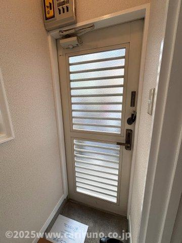 ホワイトハウスBの玄関|きれいな玄関です