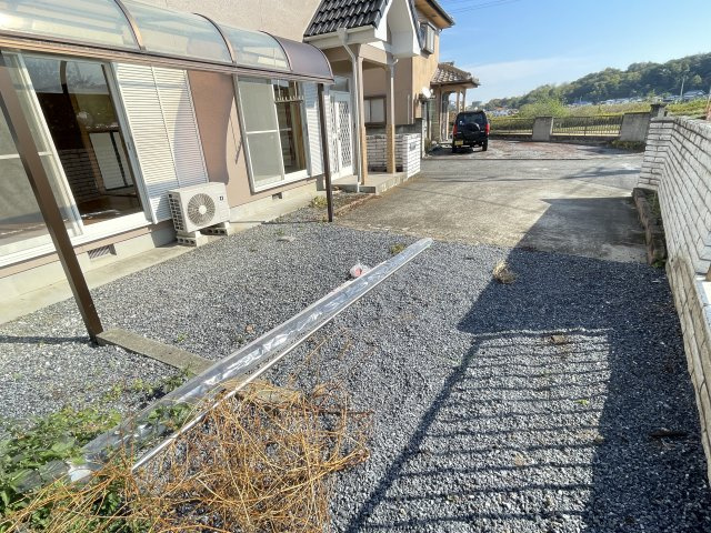 藤岡市上大塚　中古1495の庭