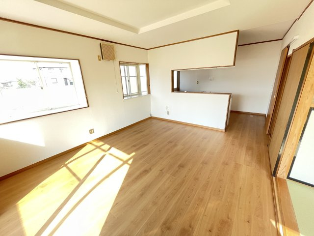 藤岡市上大塚　中古1495の居間・リビング