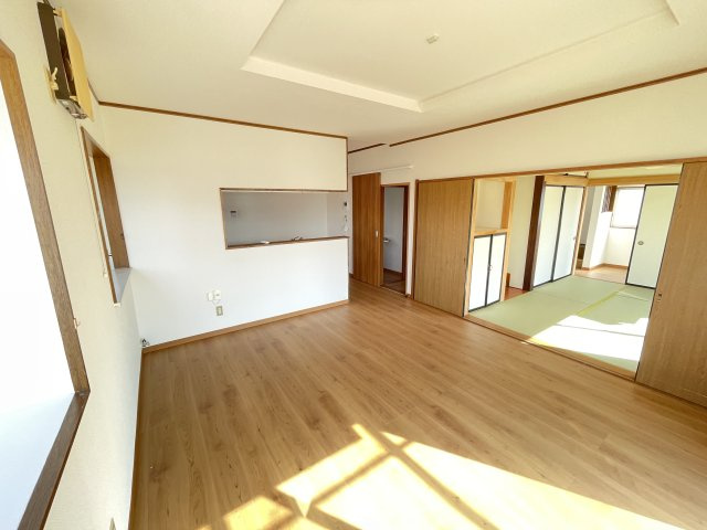 藤岡市上大塚　中古1495の居間・リビング