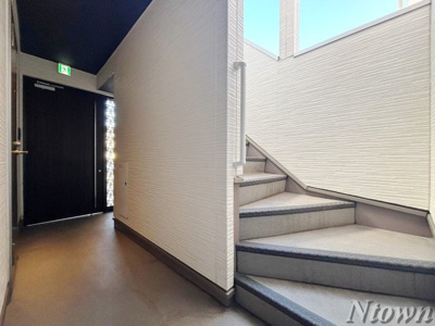 【ロビー】 | GRANDTIC浅間町 | 清潔なロビーです