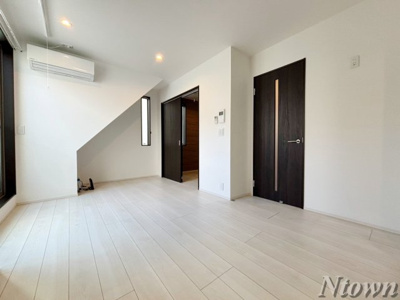 【居間・リビング】 | GRANDTIC浅間町 | 居間です