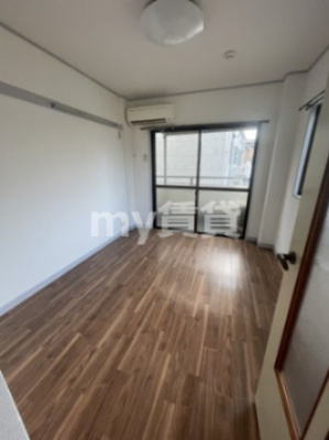 【居間・リビング】 | 安藤ビル