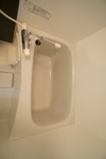 リブリ・シャン・ハイツ与野本町の浴室|清潔感のあるバスルーム。