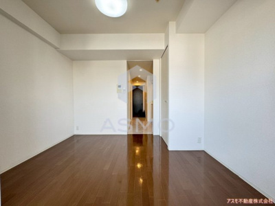 【居間・リビング】 | ドゥーエ立売堀 | 同マンション別部屋、参考写真