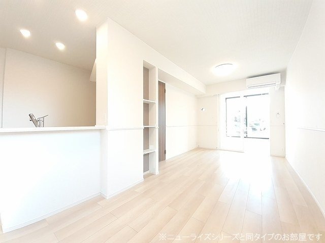 ライラックの居間・リビング