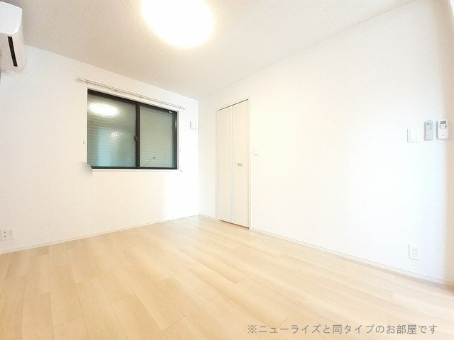 ライラックの内装