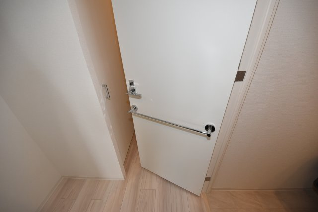 セレニテ難波グランデシュッド