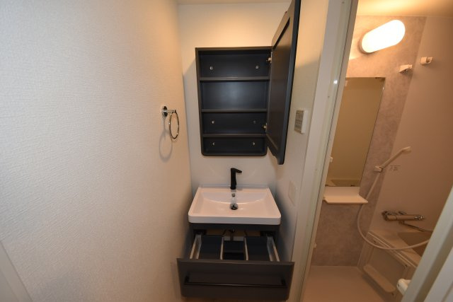 セレニテ難波グランデシュッド