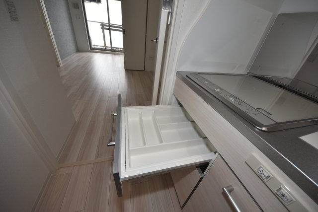 セレニテ難波グランデシュッド