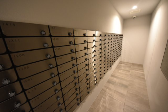 セレニテ難波グランデシュッド