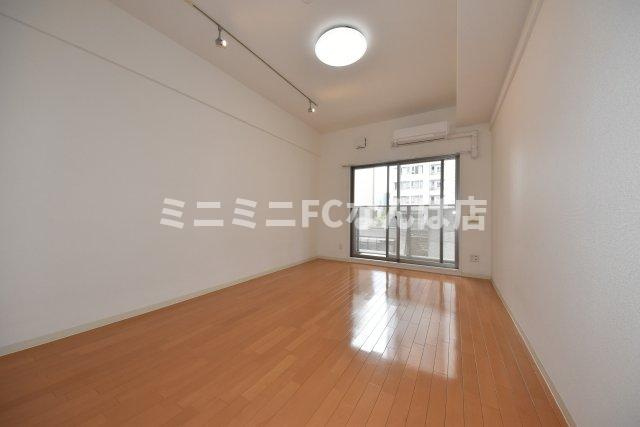 レジディア京町堀の居間・リビング