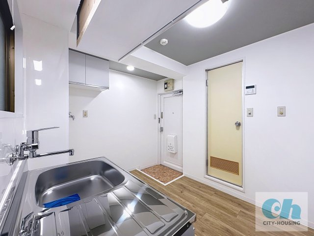 サンライズ山田 303号室のキッチン