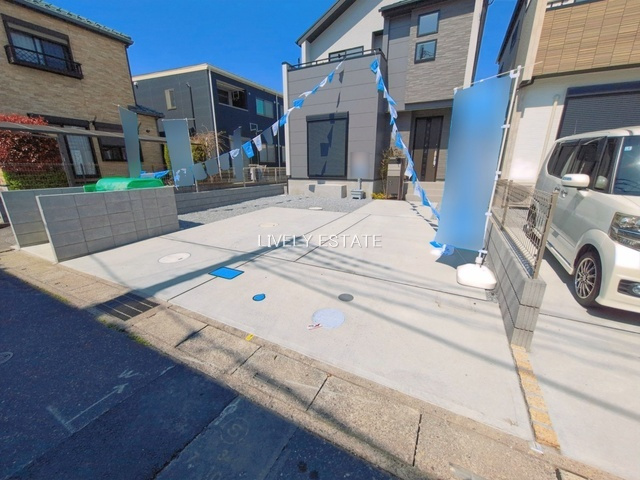 越谷市宮本町3丁目 新築分譲住宅 全4棟 1号棟の駐車場