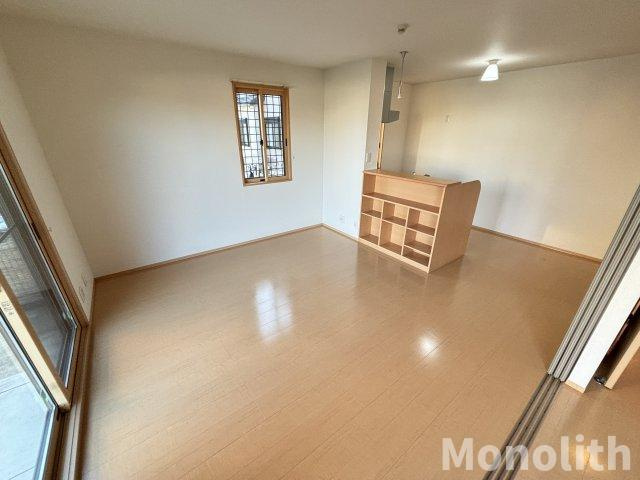 ヴューコートの居間・リビング