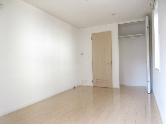 メルベーユの寝室|★白を基調とした明るいお部屋★