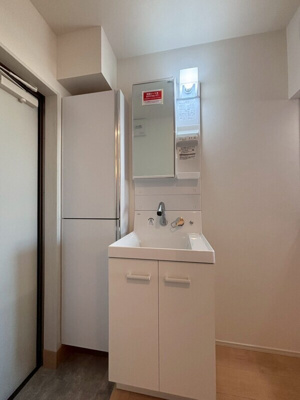 【洗面所】 | アンビション豊春 | 使いやすい洗面所です