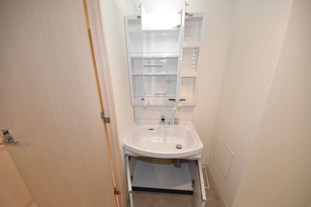 コンフォリア・リヴ谷町九丁目ソルテラス