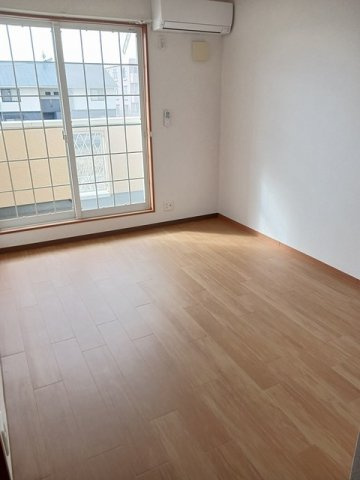 リブレア・エクシードＡの内装|明るい色調の室内です