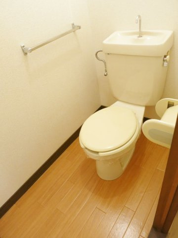 グリーンハイツ雅Ｂのトイレ|シンプルで使いやすいトイレです