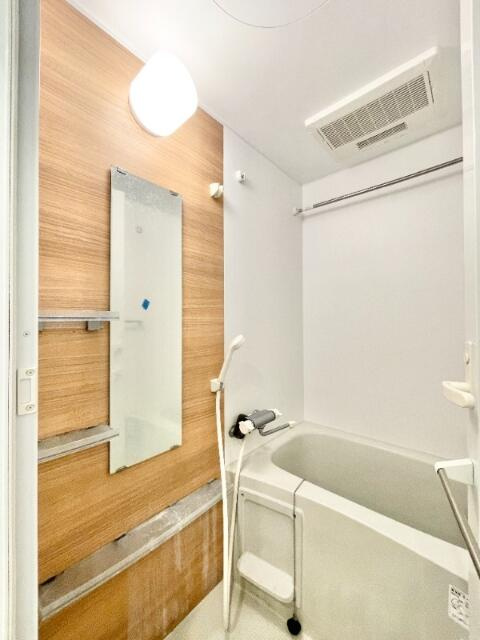 ベルシード亀有の浴室