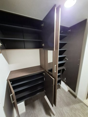 メゾン・ド・プティエル今津の収納