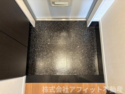 【エントランス】 | アジャート