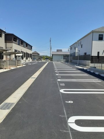 アルメールＢの駐車場|駐車スペースもあります