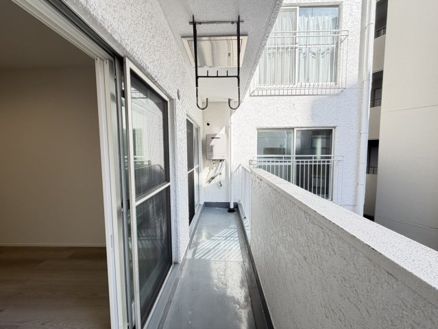 新神戸サンクレバーのバルコニー