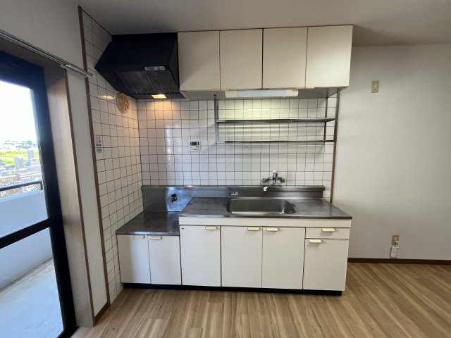 フォンティーヌⅡのキッチン|※別の部屋の写真です。