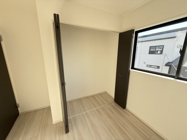 アーバンスタイル前橋市前箱田町1期　１号棟の収納|２階洋室1収納です。