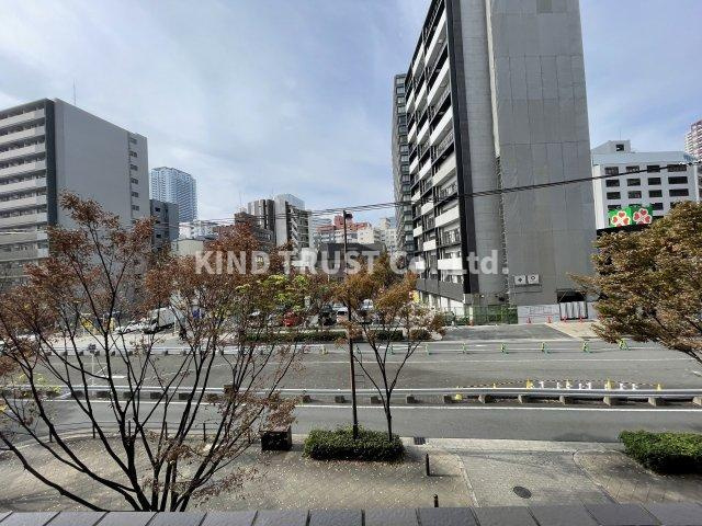 SWISS梅田東の展望|車をお持ちの方に嬉しい駐車場付きの物件です