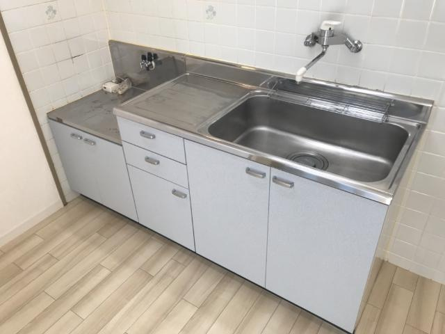 レジデンス六斗　　　刈谷市近郊の賃貸はクラスホーム刈谷店のキッチン|キッチン